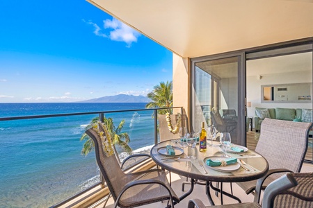 Dine al fresco on your private lanai with breathtaking ocean views.