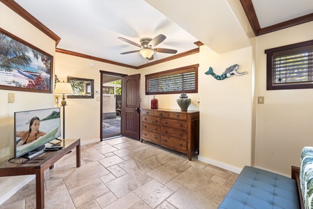 Open layout and smart storage make this bedroom great for couples, solo travelers, or multi-generational guests.