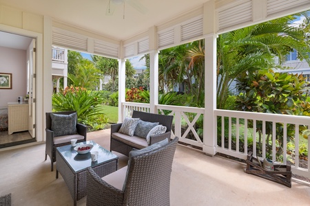 Sip morning coffee or evening mai tais with garden views and Ko Olina breezes.