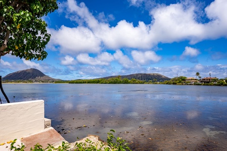 Steps from serenity—this is your private view from the water’s edge at Honolulu Lagoonfront Villa.