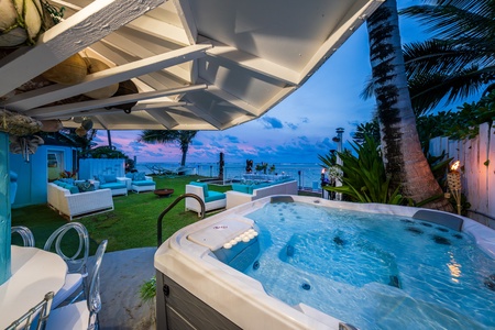 Private oceanfront hot tub, perfect for sunrise soaks and evening unwinds.