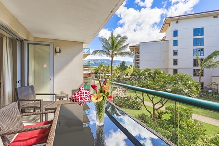 Unwind on your private lanai—ideal for sipping morning coffee or enjoying evening cocktails with a view.