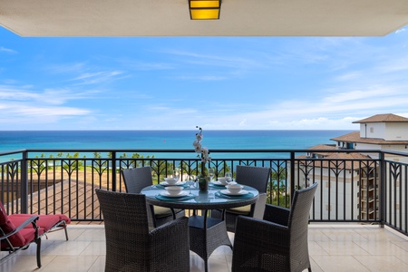 Dine al fresco on the lanai with a view!