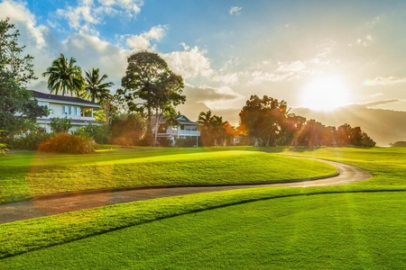 Sun-drenched morning views over the Makai Golf Course, captured from the home’s scenic vantage point.
