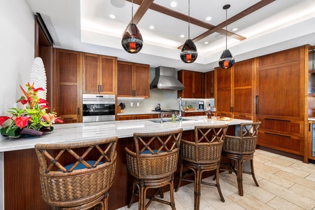 Gather at the bar for breakfast, sunset sips, or casual conversation.