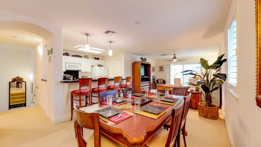 Open floorplan living room with easy access to the lanai for indoor-outdoor enjoyment.