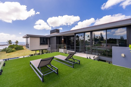 Experience the best of Hawaii vacation rentals at Ocean Villa Emilie, where luxury meets the ocean.
