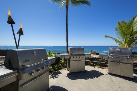 Grill up island favorites at the community BBQs for an evening of great food, ocean views, and unforgettable Hawaiian sunsets.