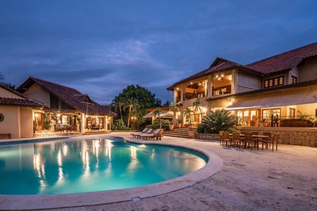 Experience the serene beauty of Dominican Republic.