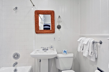 Upstairs Hall Bathroom, Tub/Shower Combo