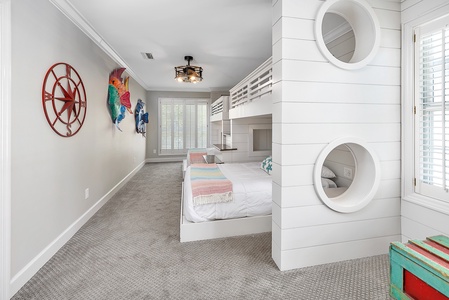 Upstairs Guest Bedroom - Bunk Room, 2 Twin Beds and 2 Double Beds