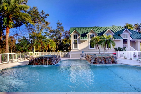 301 Shady Brook Circle