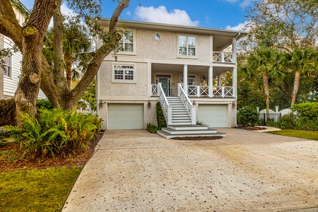 Front of Crystal Cottage