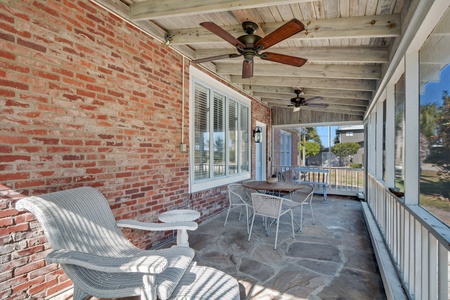 Screened Porch