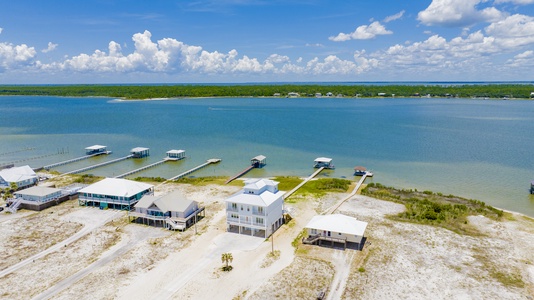 Book A Southern Comfort for your next retreat with Harris Vacations!