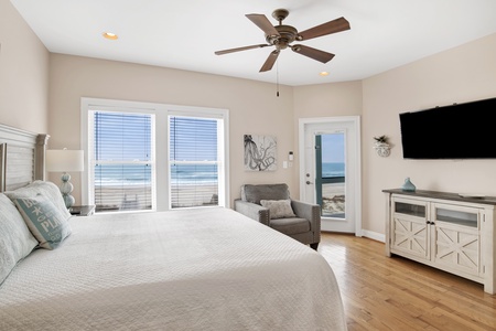 Octopus Bedroom 4 - 2nd floor boasts Gulf views, balcony access, ceiling fan and a TV