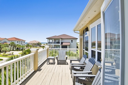 Balcony accessible from the living room