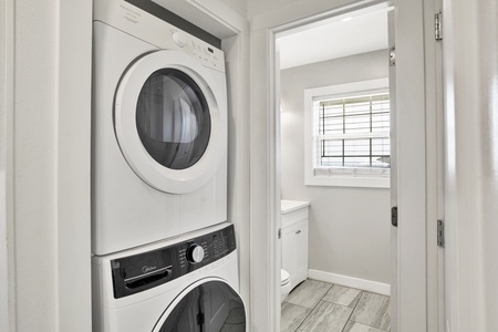 Full size stacked washer/dryer