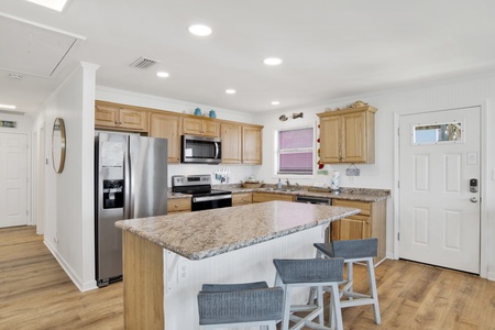 Fully equipped kitchen
