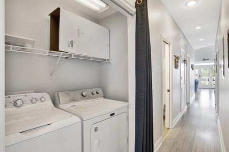 Full size washer/dryer on the main floor