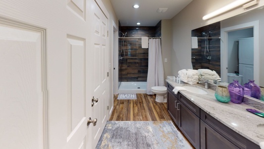 Bathroom for bedroom #5 and guests using the 2nd living (loft) area