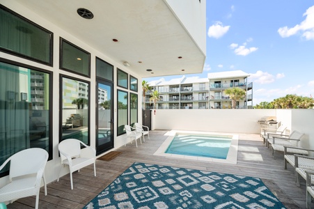 The private pool and lounge area