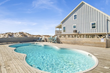 The pool is shared with 3 other Harris owned homes