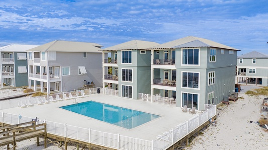 Shared community pool at The Hammock Dunes and the 11 Cottages