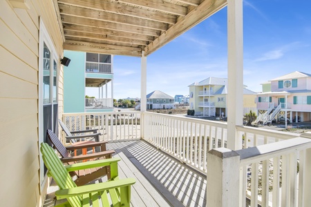 Covered seating on the 1st floor deck