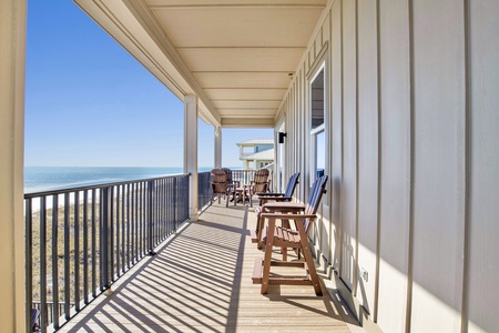 2nd floor balcony