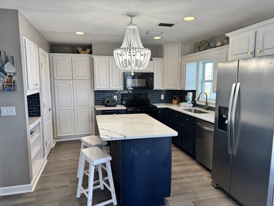 Updated kitchen with granite counter tops