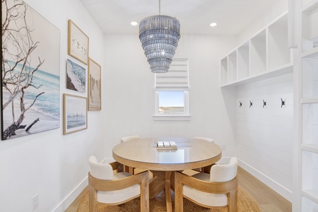 The perfect area for board games or cards