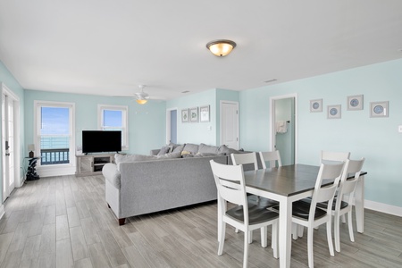 Spacious, renovated interior
