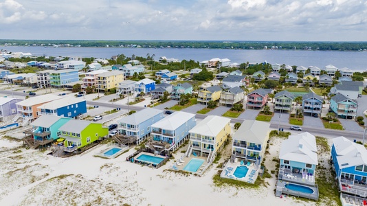 The Blue Parrot #3 is directly on the beach and Little Lagoon is directly across the street