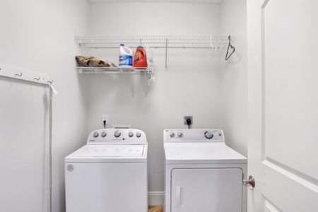 Dixie Tide-1st floor  full size laundry room