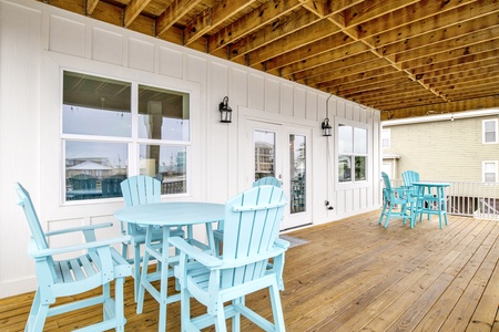 Covered back deck with seating