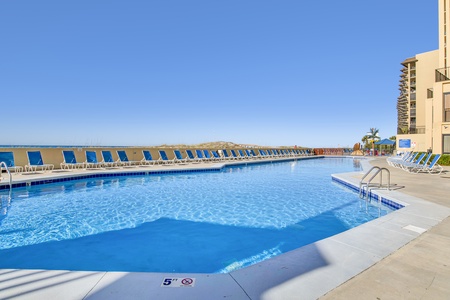 Large outdoor beachfront pool