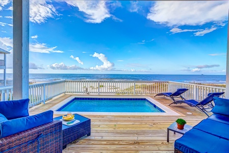 Private pool located on 1st floor deck