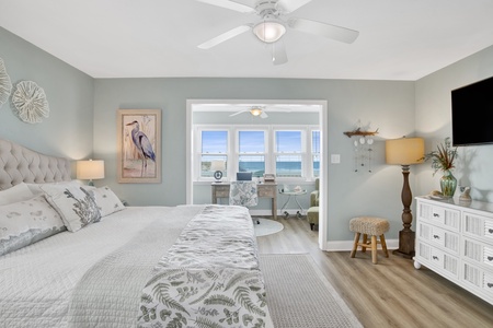 Enjoy the amazing Gulf views or a good movie in bed!