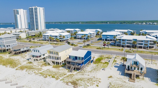 Gulf front with Little Lagoon across the street