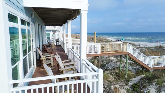 Large 1st floor covered deck