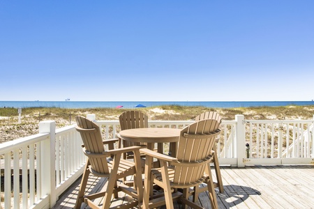 A pet-friendly, beachfront, duplex home in Fort Morgan