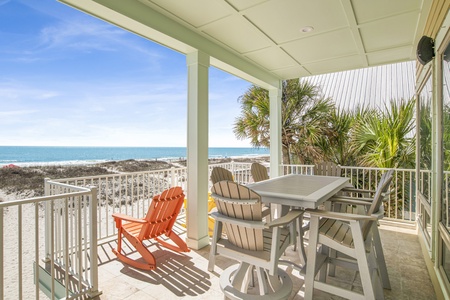 Outdoor dining under cover