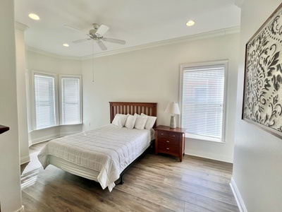 Bama Boat House North guest bedroom 3, private bath