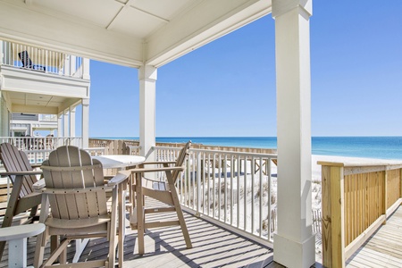 Somewhere in Sand 2 is a direct beachfront home with 7 bedrooms and a private pool