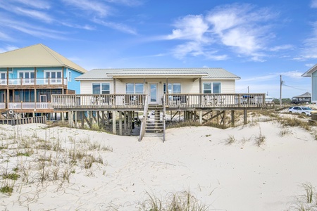 Bellingrath is a 4 bedroom direct beachfront home in Ft Morgan