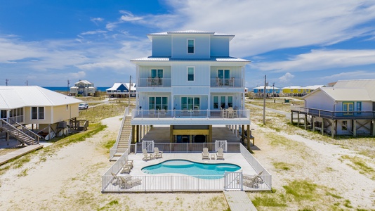Water views from every balcony
