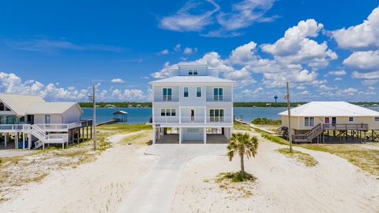 A Southern Comfort is the perfect home for your next vacation!