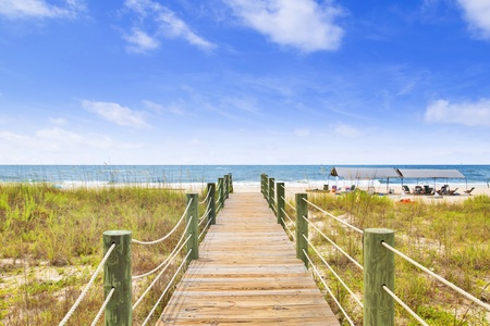 A pet-friendly beachfront home located in Fort Morgan