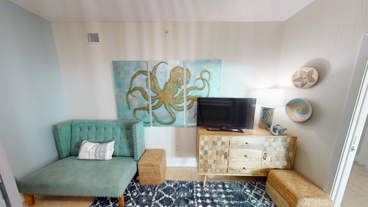 Bedroom 4 is equipped with a TV